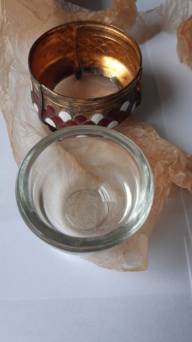 Малка ретро руска солничка с метален обков и стъклена чашка
