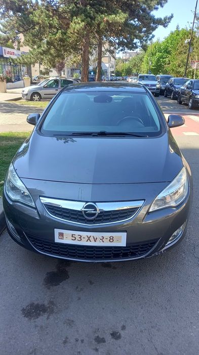 Opel Astra J an 2011