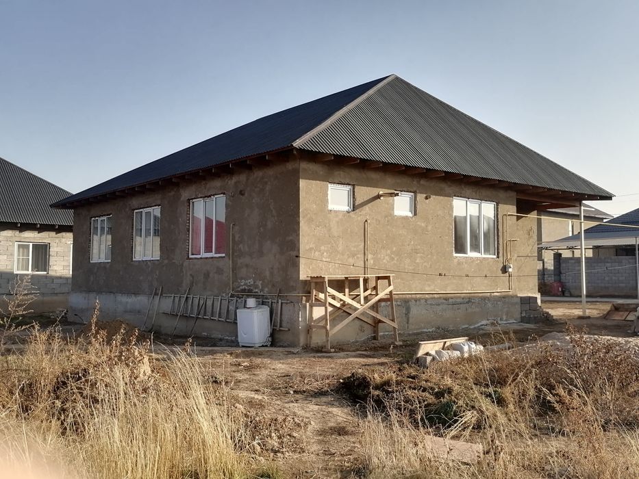 Уй ЦОН жакта, толык биткен.