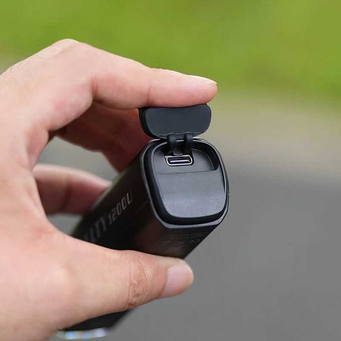 Фар и Стоп за велосипед Magicshine Allty 1200U, стоп SeeMee 50 V2.0