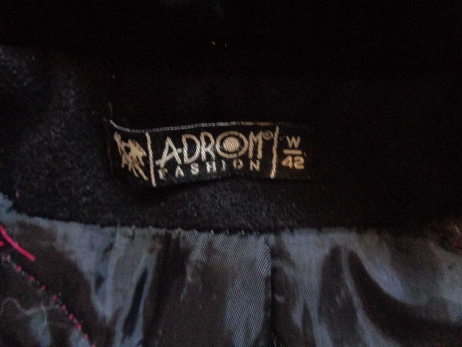 Vand palton de dama 3.