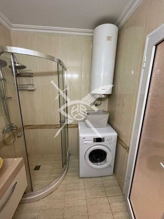 Продава се Двустаен апартамент в к.к. Слънчев бряг - 67 кв.м за 1418 €/кв.м - Снимка #3