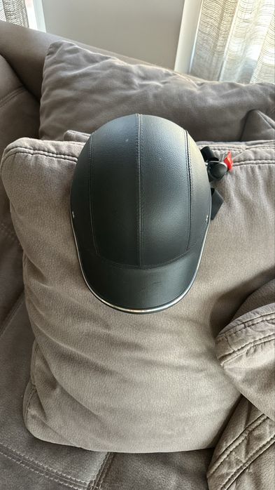 Каска за  езда - конен спорт