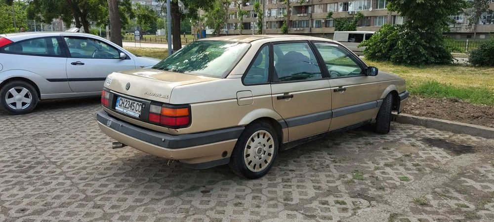 Volkswagen Passat B3
