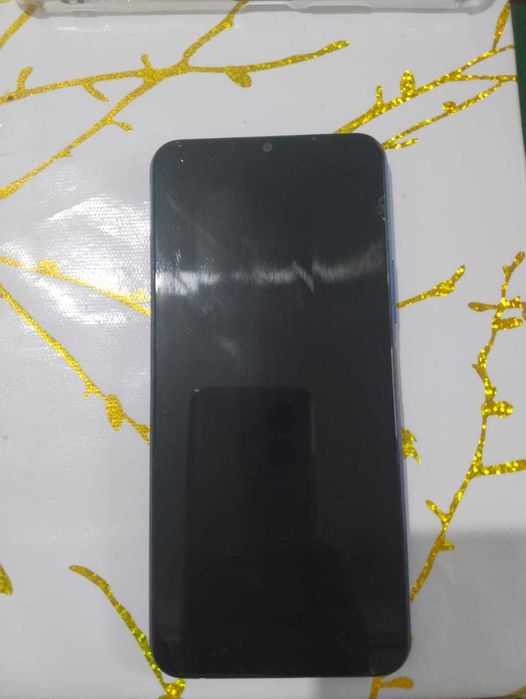 Продам телефон VIVO Y20