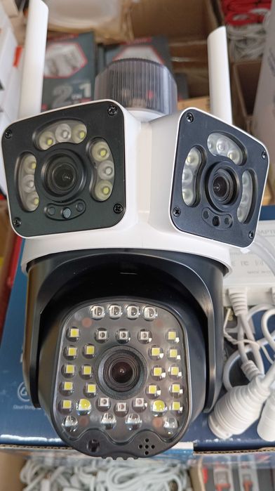 Тройна безжична IP камера с WiFi приложение iCSee 12MP