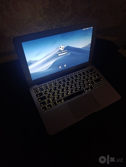 MacBook Air 11" A1465 i5 / 4GB / SSD 128GB — обмен