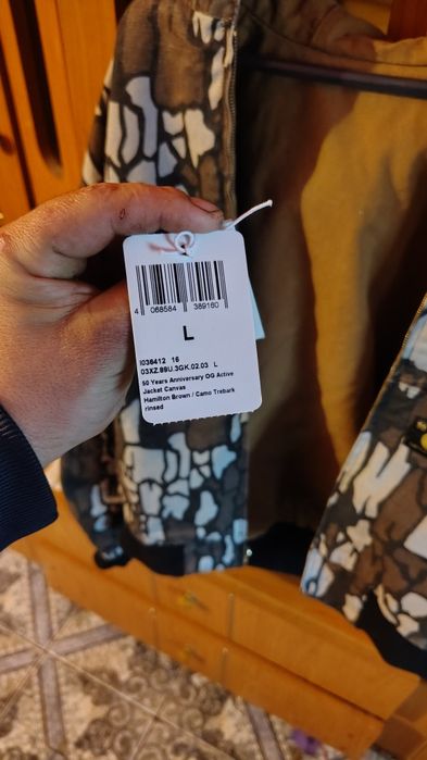 Vând geaca Carhartt WIP 50 Years Anniversary OG Active Jacket