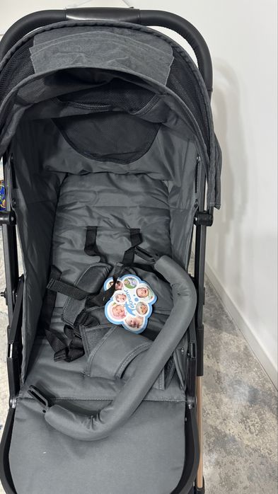 Коляска новая! В коробке