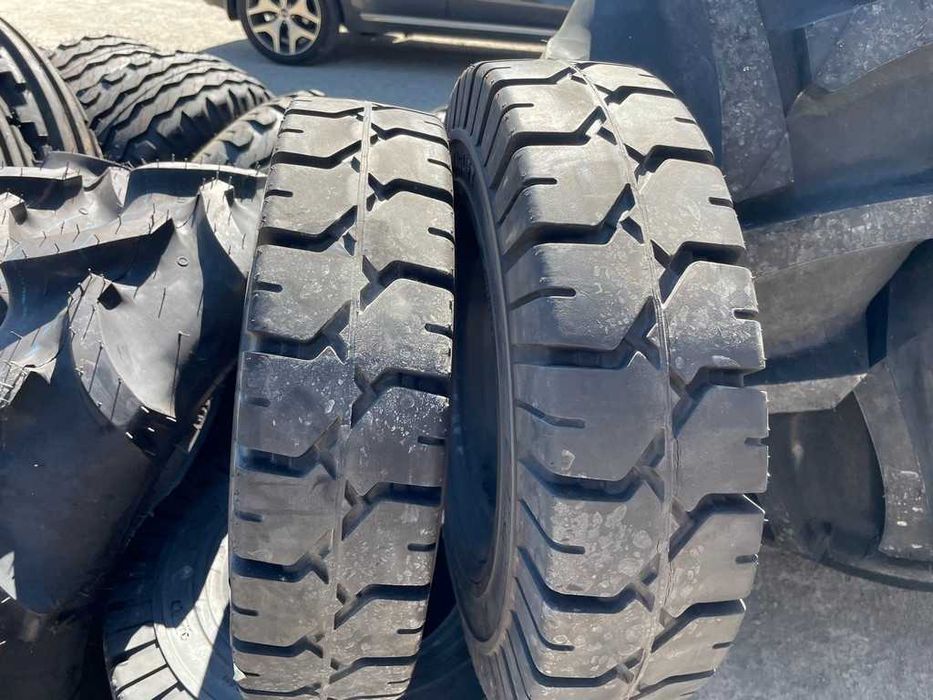 5.00-8 BKT Cauciucuri noi industriale de stivuitor LIP solid