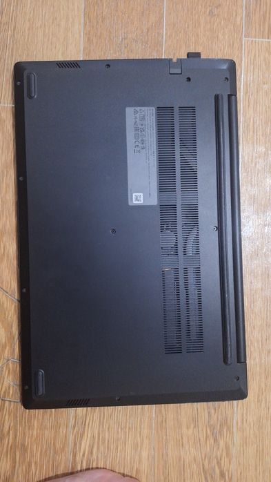 Lenovo Desktop-5k9q8r8