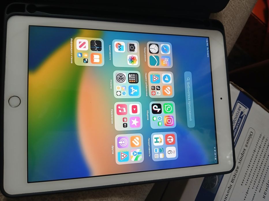 Продам IPad в отличном состоянии