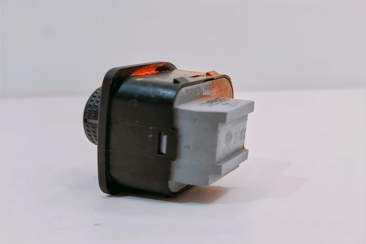 Buton Reglaj Oglinzi cu rabatare 1J1959565E Volkswagen VW Bora prima