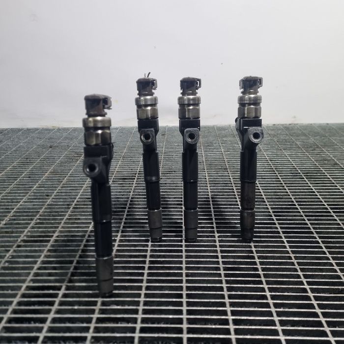 Injector Nissan Navara D40 Facelift 2.5 Diesel D40 2010 - 2015 190CP YD25DDTI Euro5 ...