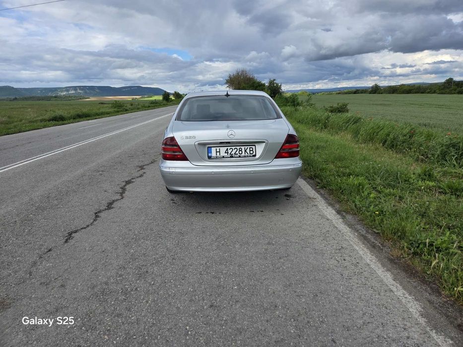 Mercedes Benz S320
