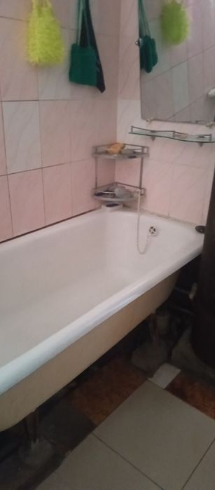 Сдаю 1комнату с проживанием с хозяйкой