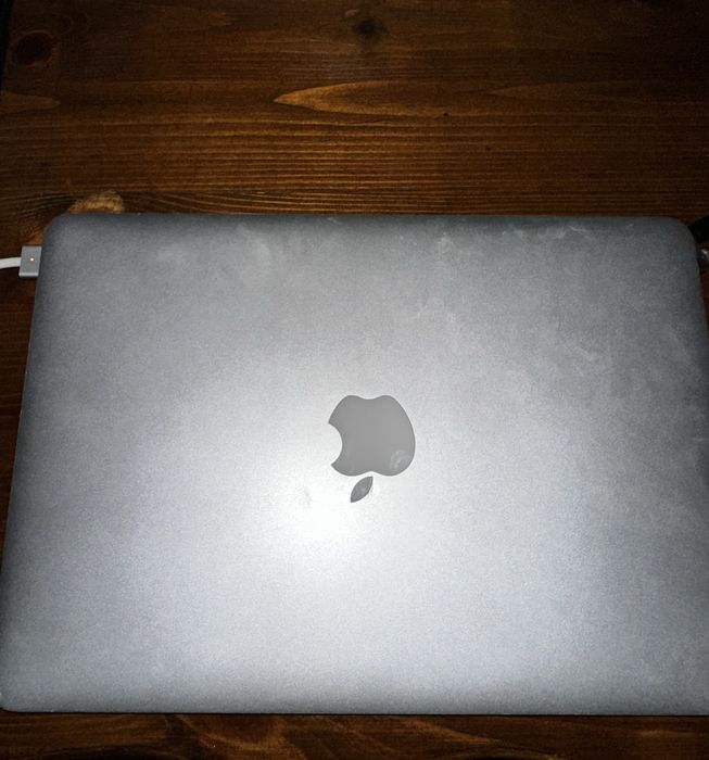 Продам macbook pro макбук про