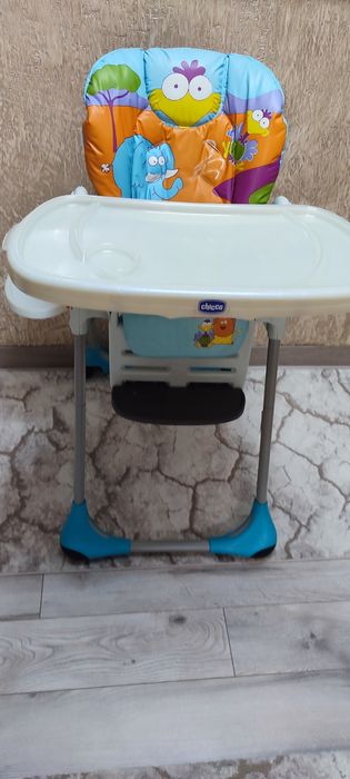 Scaun de masa chicco