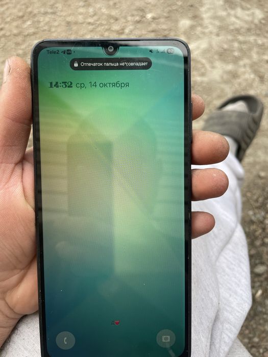 Продам Samsung A06 почти новый