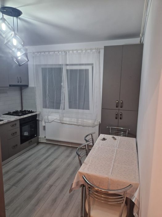Garsonieră de închiriat – 800 lei/lună
