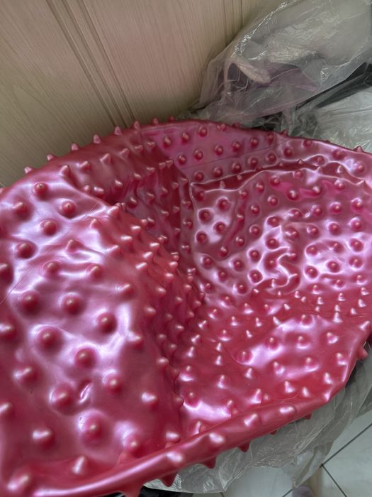 Гимнастический мяс с шипами