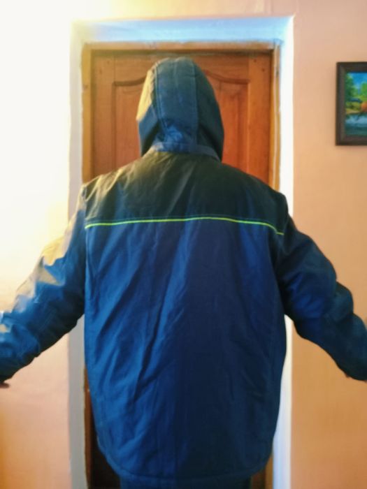 Продам рабочую куртку
