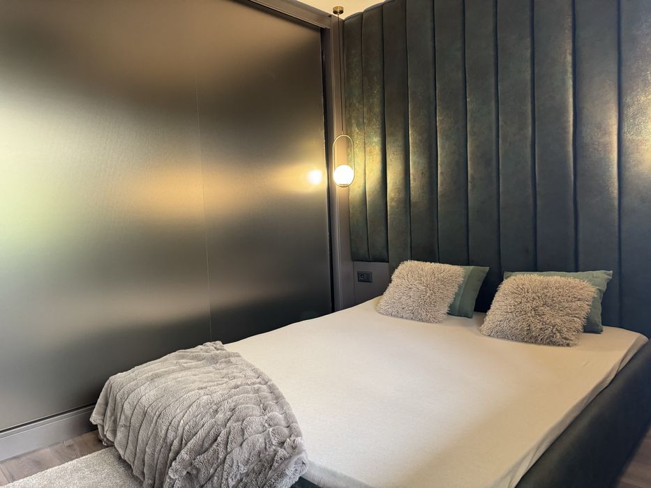 Apartament  decomandat Brazda-Rocca-la cheie , bloc 1990