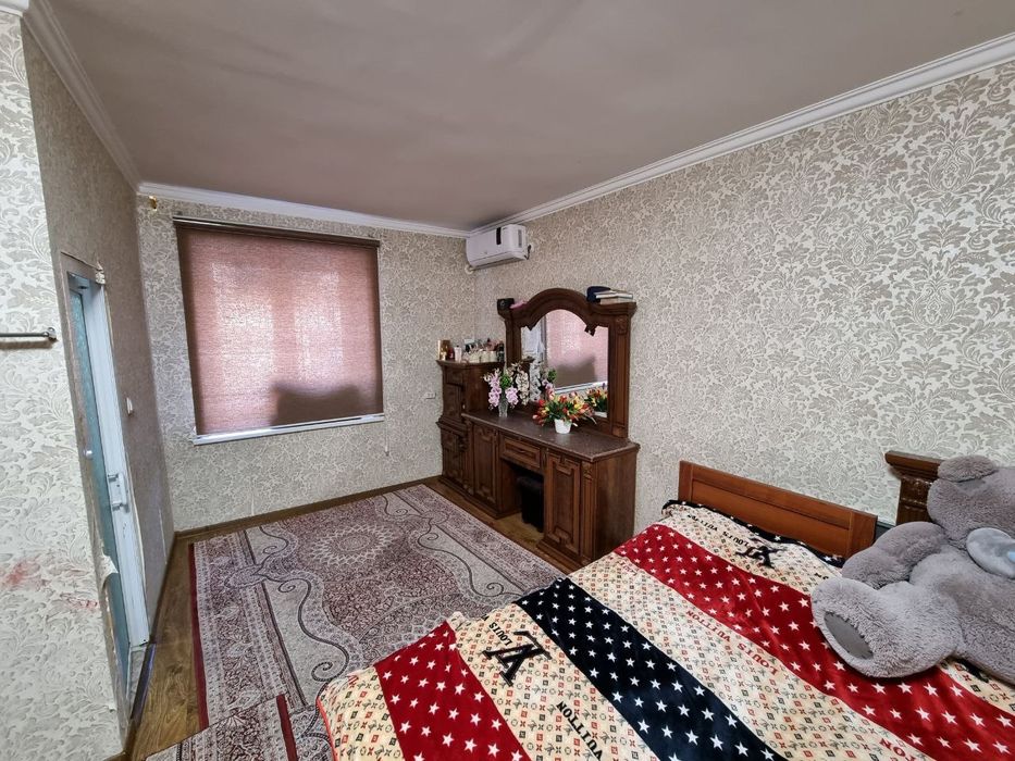 Срочно продаётся участок готовы Бизнес  магазин 2 этаж участок 1 линия