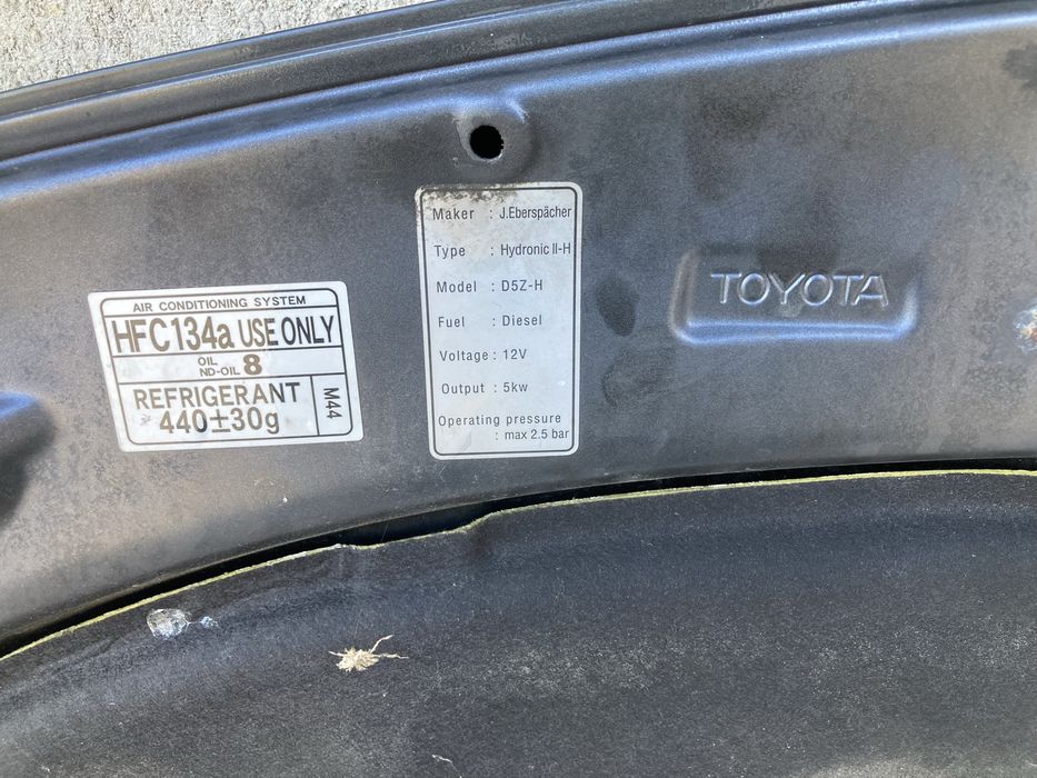 Преден капак за тойота авенсис/toyota avensis T25 03-08г