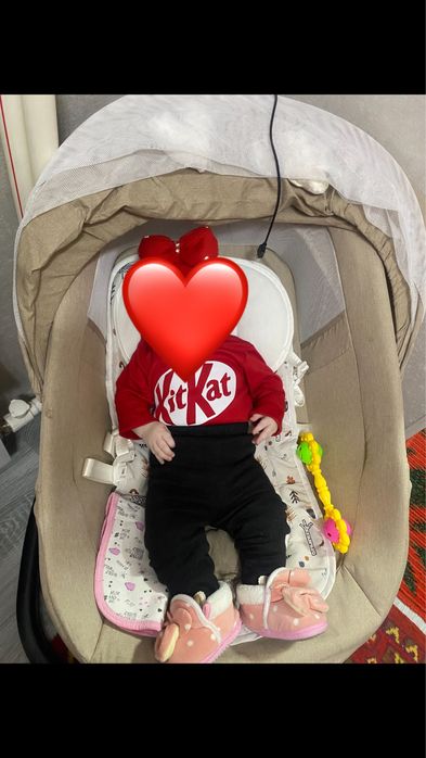 Детская кроватка с автоматическим укачиванием