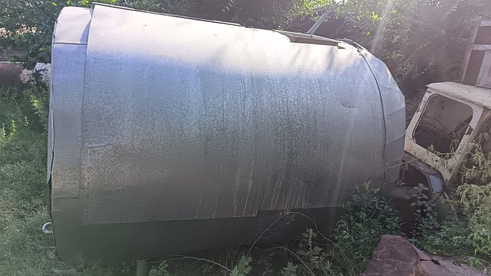 Ёмкости бочки цистерны резервуары под воду