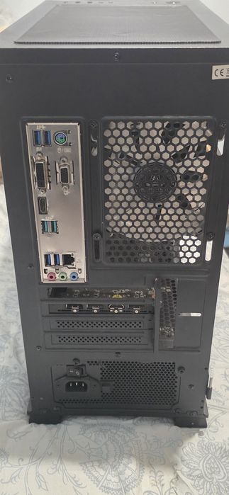 Vand Pc Gaming foarte bun ieftin