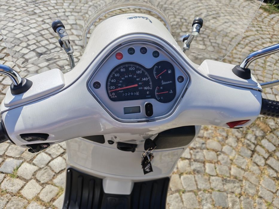 Vespa GTS  300ie