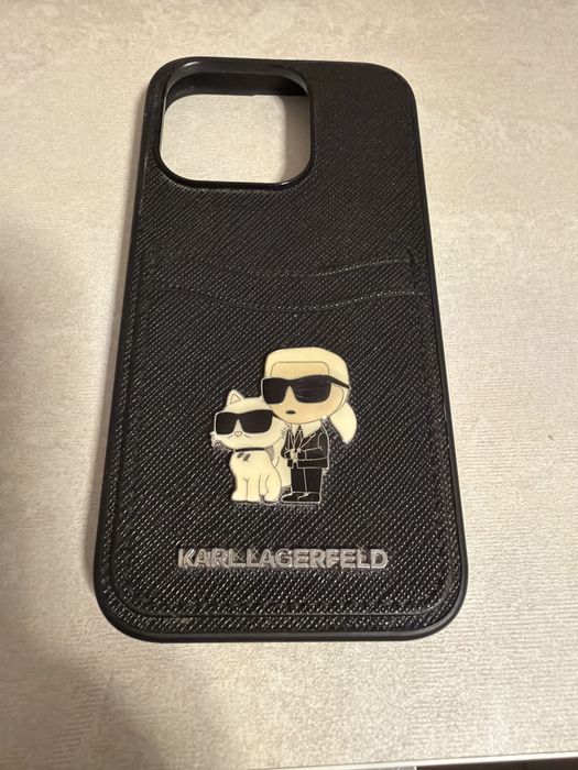 Кеис за айфон 15 про оригинален