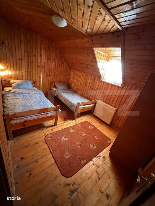 Pensiune + casa pe 5.500 mp, la poalele Muntilor Fagaras – Gura-Vaii