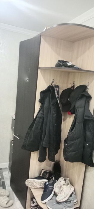 Шкаф для прихожей