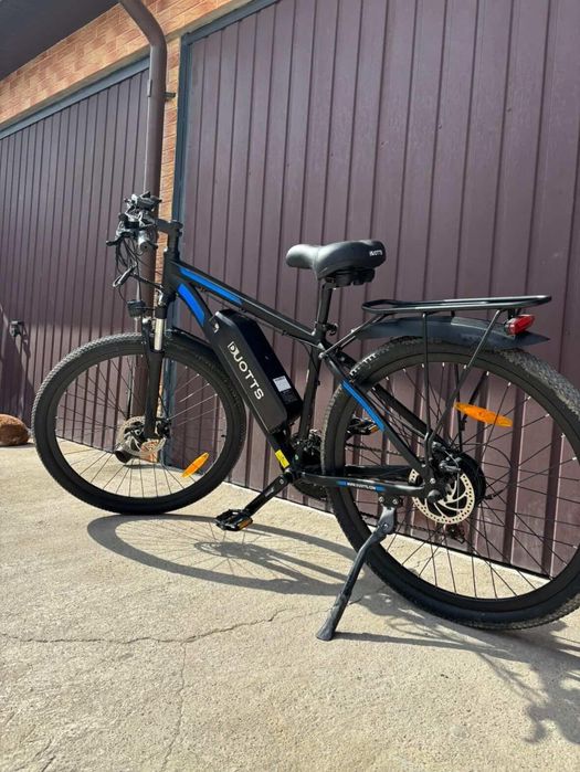 Bicicleta electrica foarte putin folosita