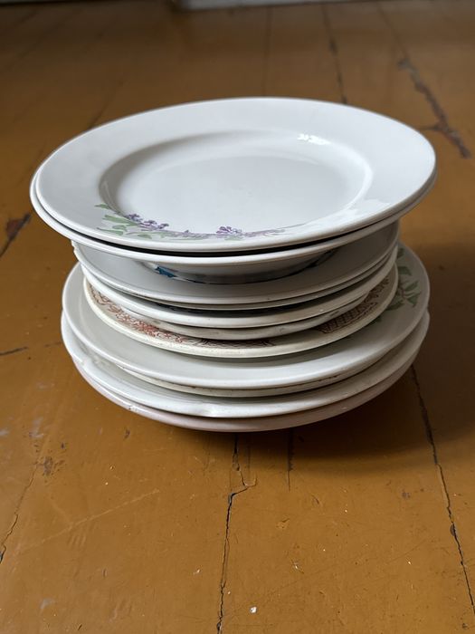 Отдам тарелки бесплатно