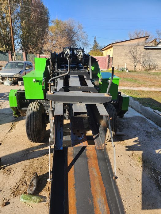 Прес подборщик тюковый