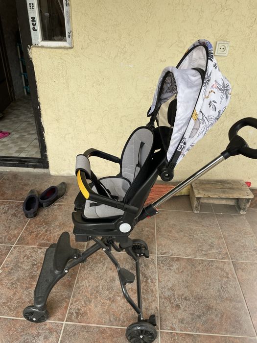 Продается коляска до 3 лет