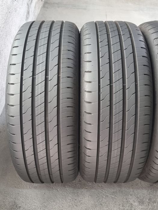 205/55/16 Goodyear 4Броя: 170€ 7.5мм