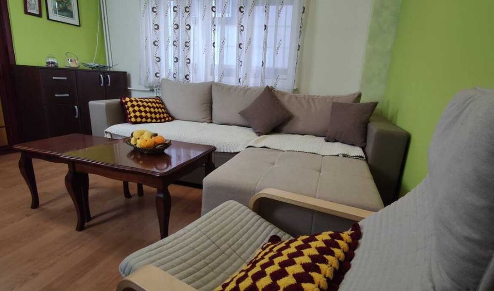 Дава се под наем Двустаен апартамент в Пловдив, Въстанически - 69 кв.м за 255 € - Снимка #3