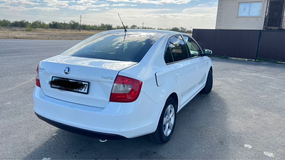 Продам Skoda Rapid