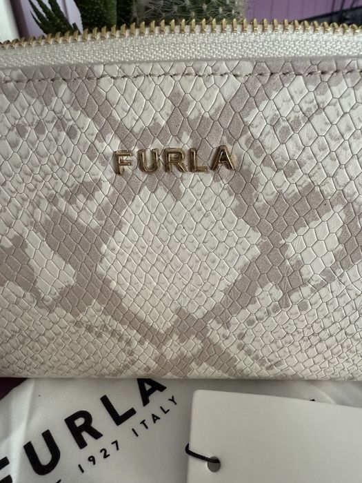 Кожен портфейл Furla Намален
