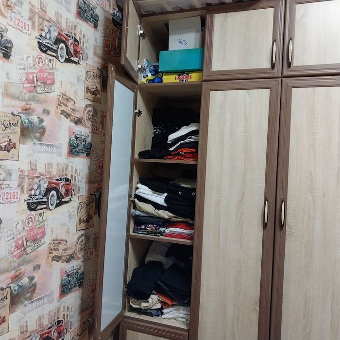 Детский шкафы и стол для учёбы
