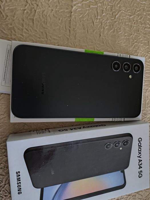 Продавам Samsung A34.