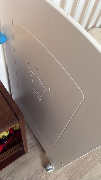 Манеж продам детская