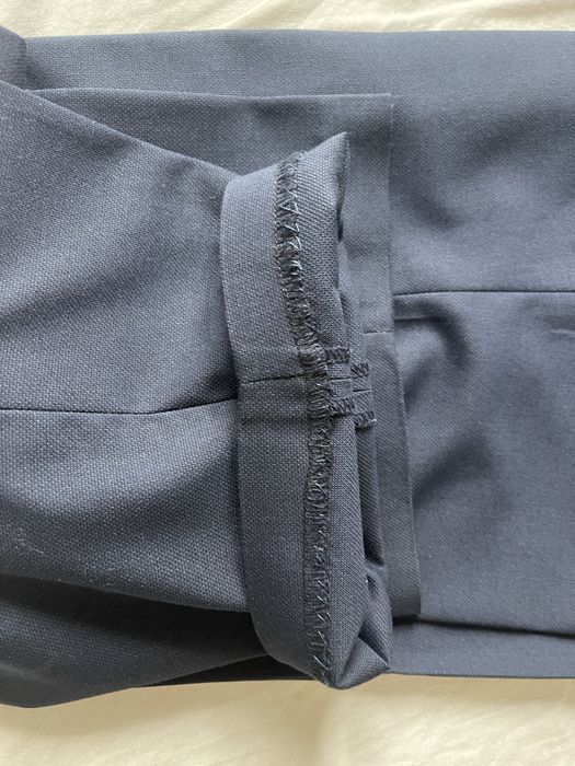 Мъжки костюм Reserved, EUR 54, slimfit, син, 3 копчета, вискоза