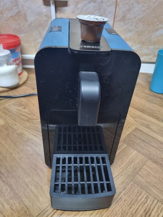 Aparat de cafea cu capsule Cremoso