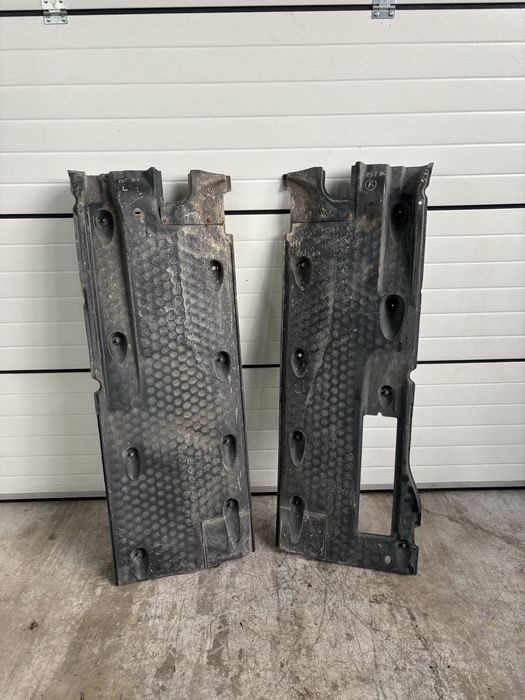 кори под купето на vw passat b6